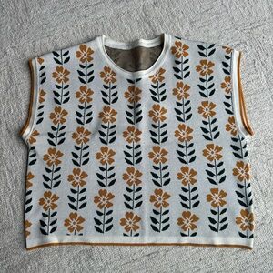 Floral Knit Sleeveless Sweater